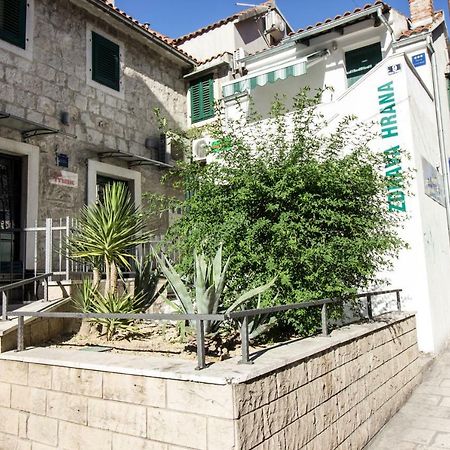 Apartments Kuca Mala Split Exterior photo